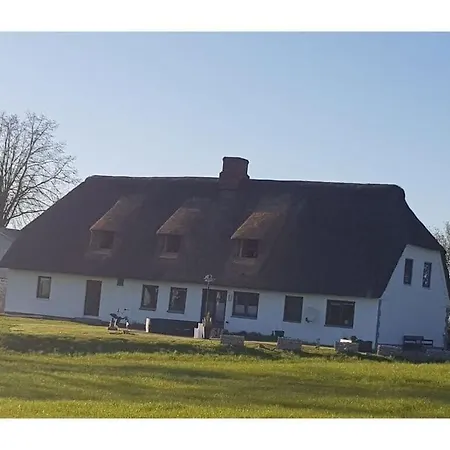 Apartment Rustic Hideaway On The Threshing Floor Taarstedt